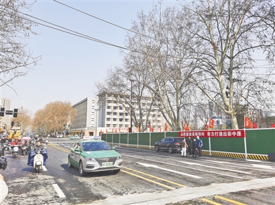 郑州市大学北路跨金水河桥主桥提前建成通车