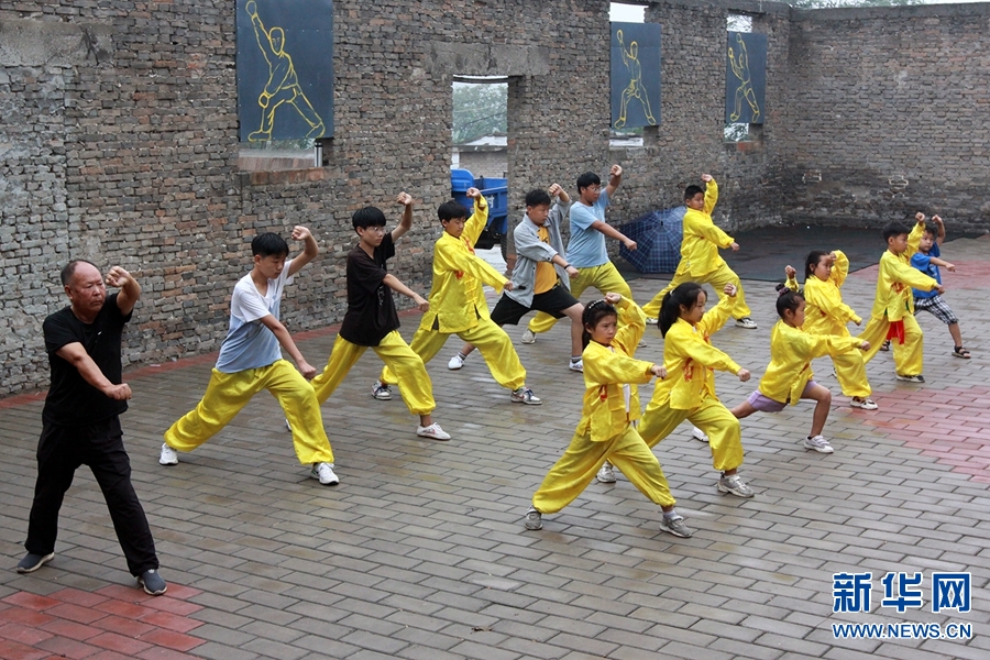 河南博爱：深山村里的暑期武术班