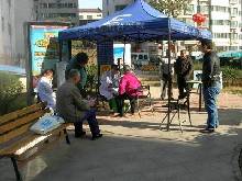 郑州市花园路街道工业院社区开展“爱心光明健康”活动