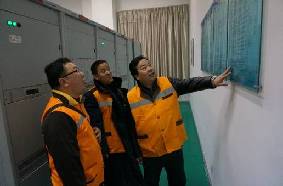 洛阳电务段加强盯控冲刺安全年